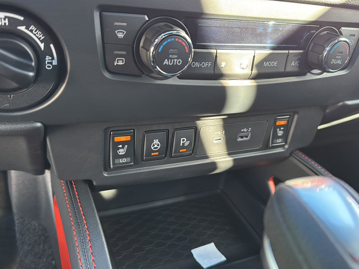 New 2026 Nissan Frontier PRO-4X w/ Pro Premium Package AWD/4WD image 25