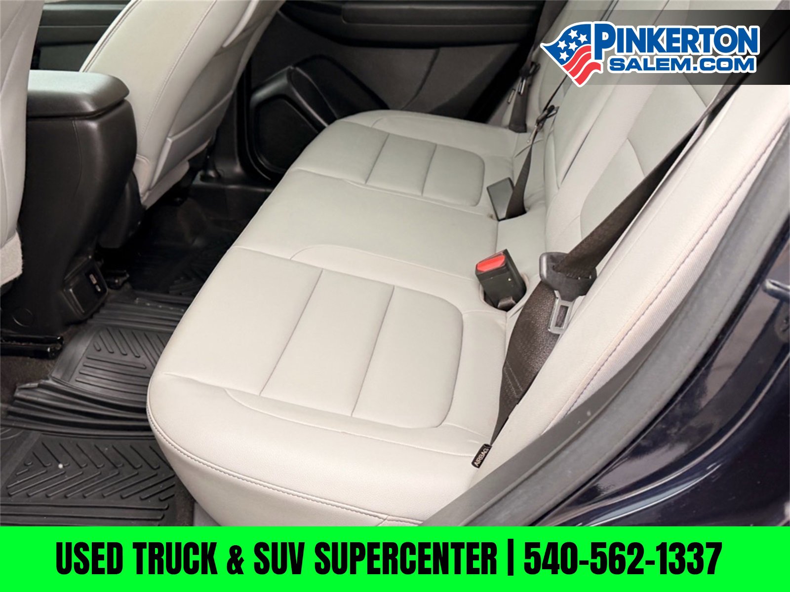 Used 2021 Chevrolet TrailBlazer LT w/ Sun and Liftgate Package image 16