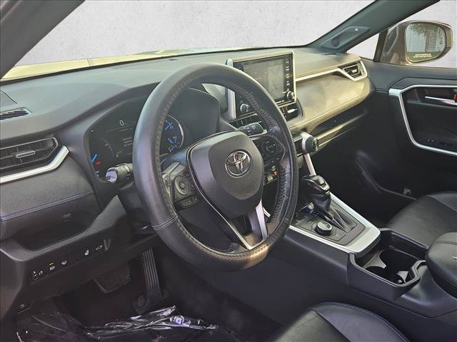 Used 2019 Toyota RAV4 XSE w/ XSE Weather Package AWD/4WD image 10