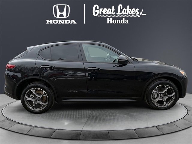 Used 2022 Alfa Romeo Stelvio Sprint image 7