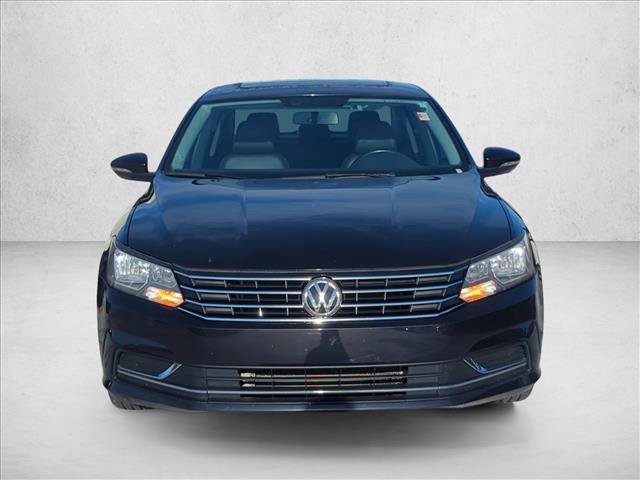 Used 2019 Volkswagen Passat 2.0T Wolfsburg w/ Wheels & Sunroof Package FWD image 4