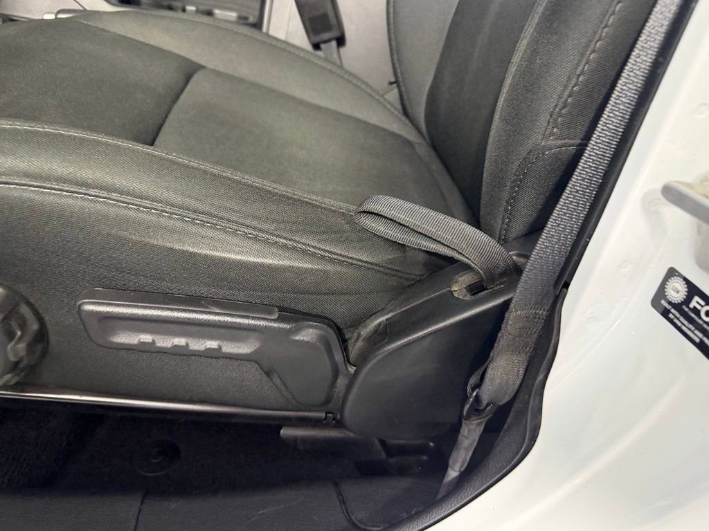 Certified 2022 Jeep Gladiator Willys image 25