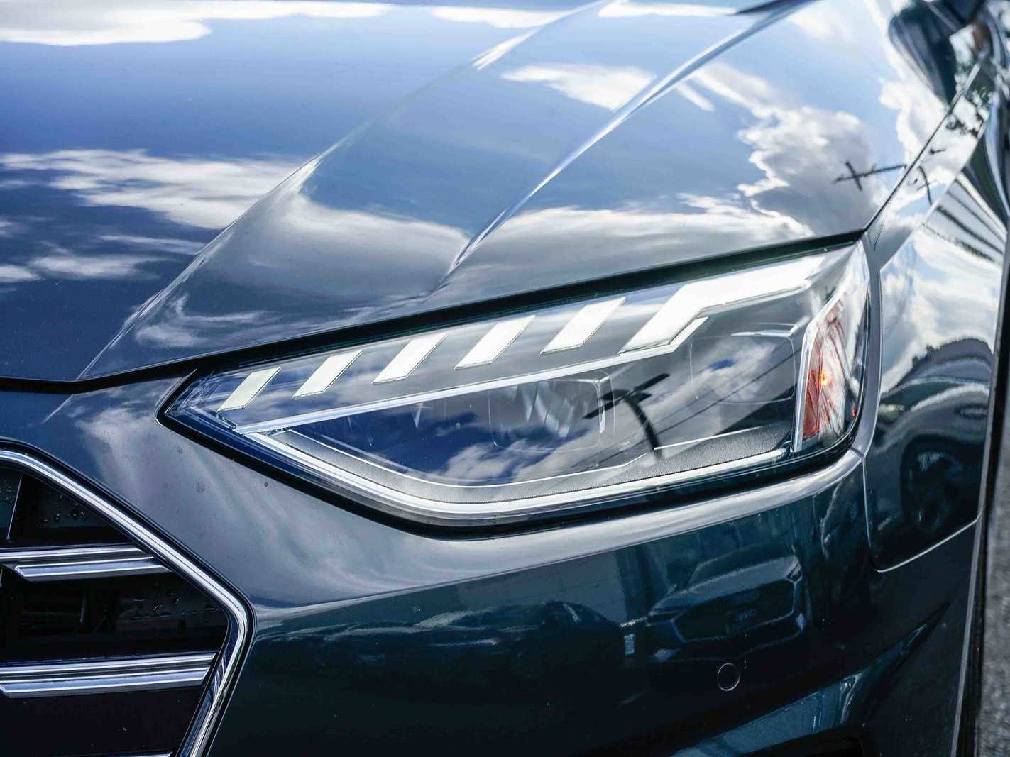 Used 2023 Audi A4 2.0T Premium w/ Convenience Package image 7