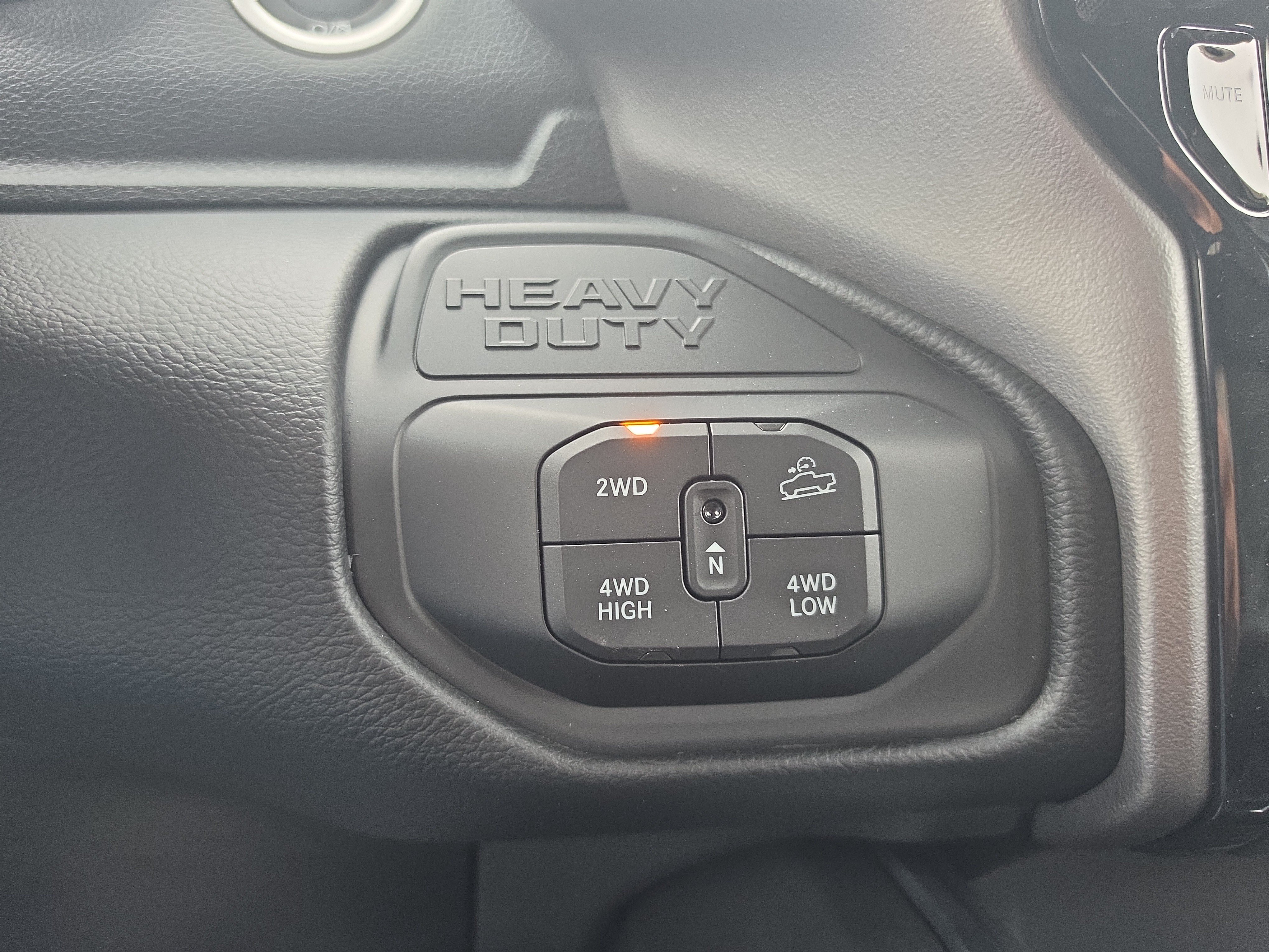 New 2027 RAM 2500 Big Horn AWD/4WD image 25