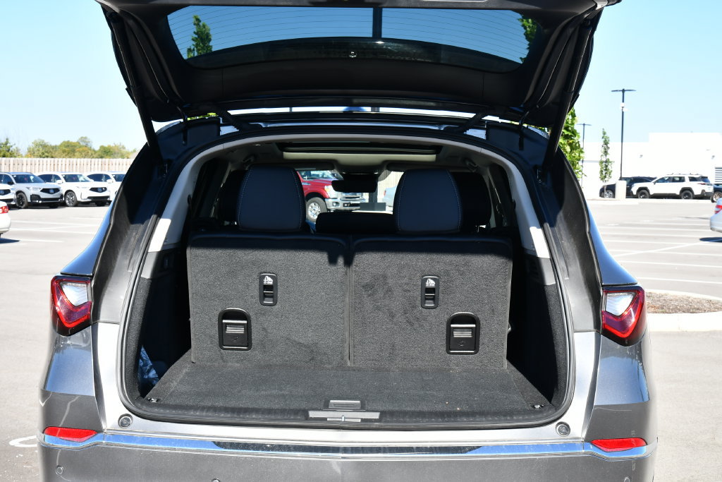 Certified 2026 Acura MDX w/ Technology Package AWD/4WD image 40