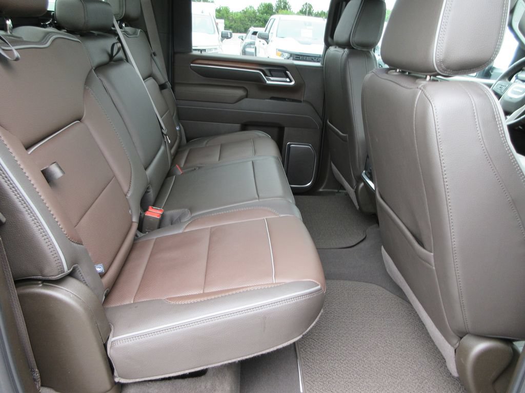 Certified 2025 GMC Sierra 2500 Denali w/ Denali Reserve Package AWD/4WD image 19