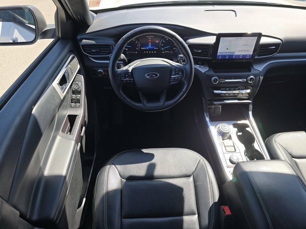 Used 2020 Ford Explorer XLT w/ Equipment Group 202A image 30
