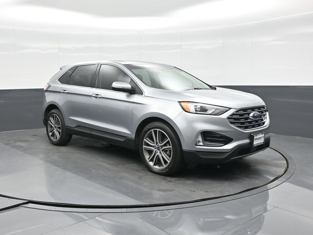 Used 2020 Ford Edge Titanium image 20