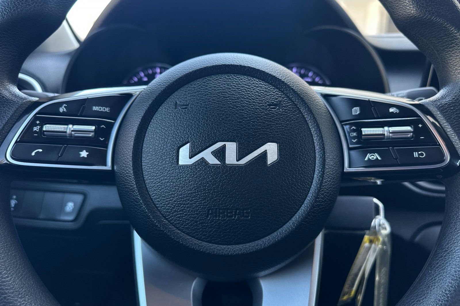 Used 2024 Kia Forte LXS FWD image 21