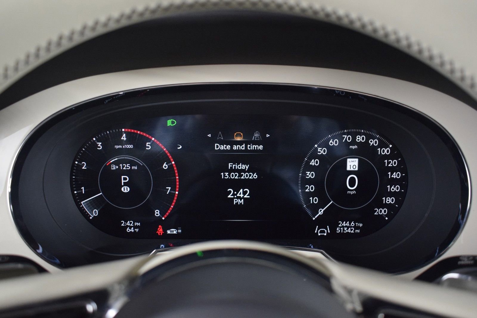 Certified 2024 Bentley Bentayga image 29