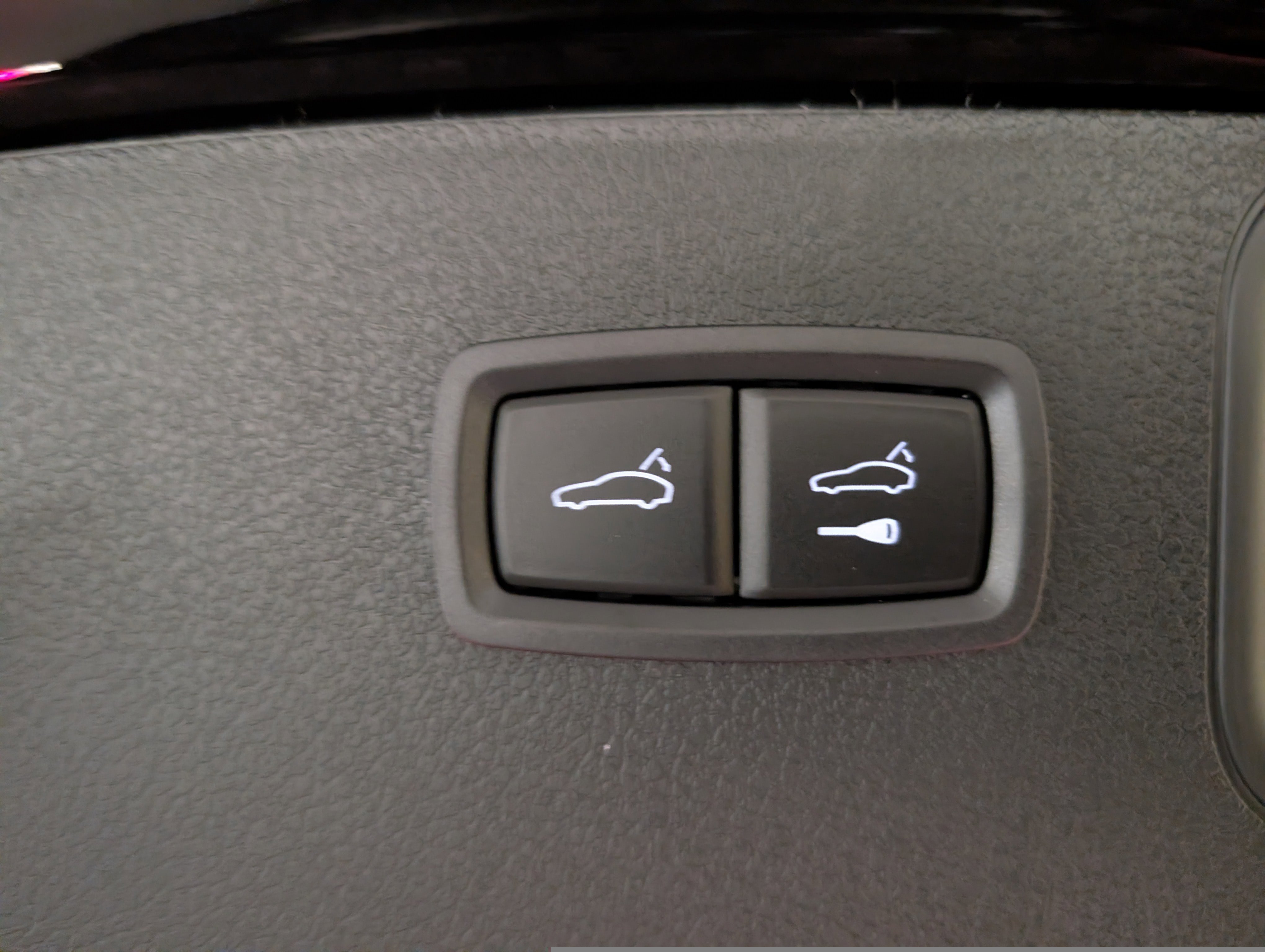 New 2026 Porsche Macan image 25