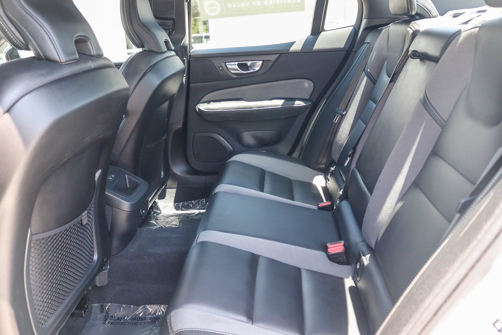Used 2024 Volvo S60 B5 Plus w/ Climate Package AWD/4WD image 19