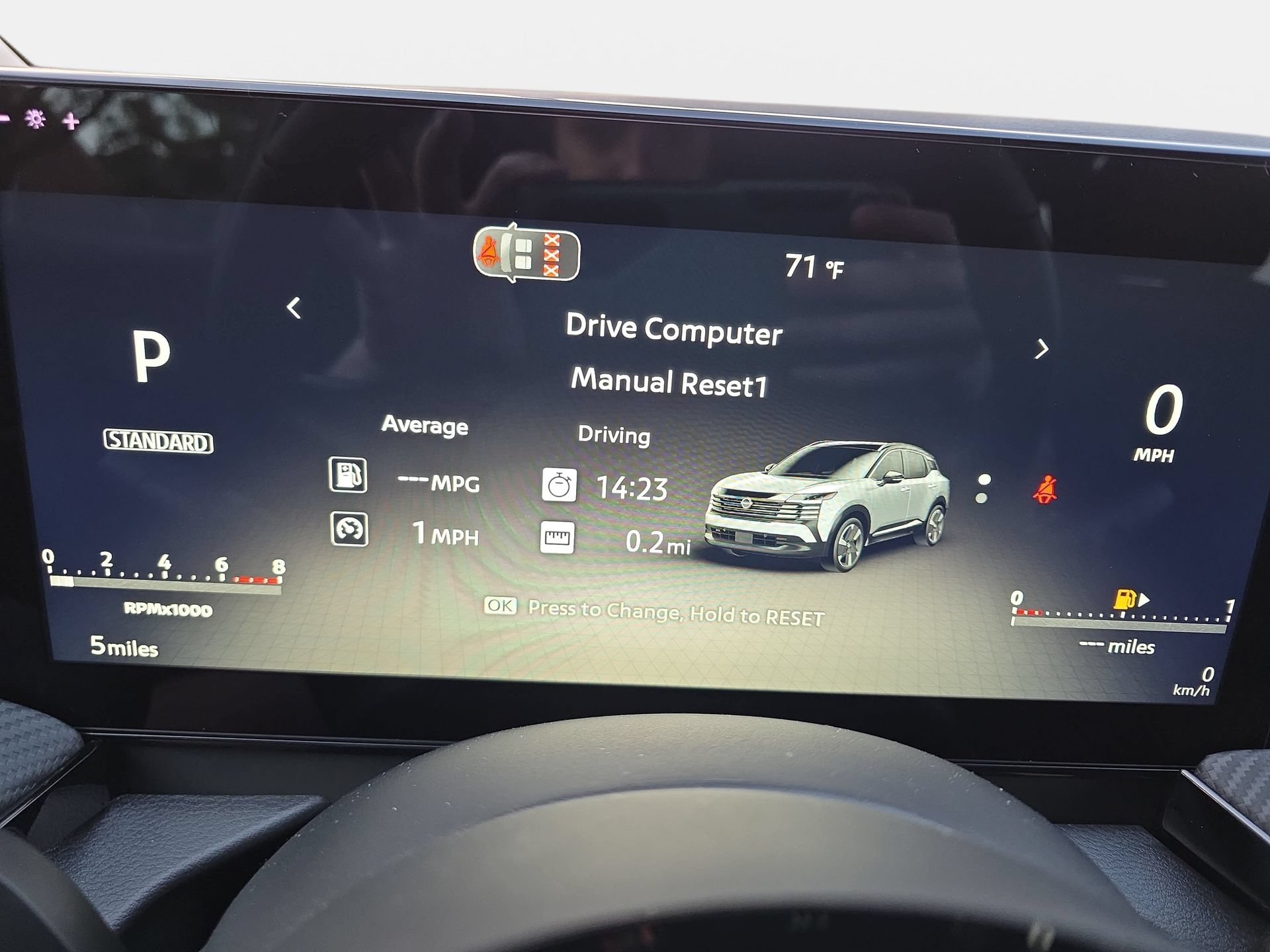New 2026 Nissan Kicks SR FWD image 18