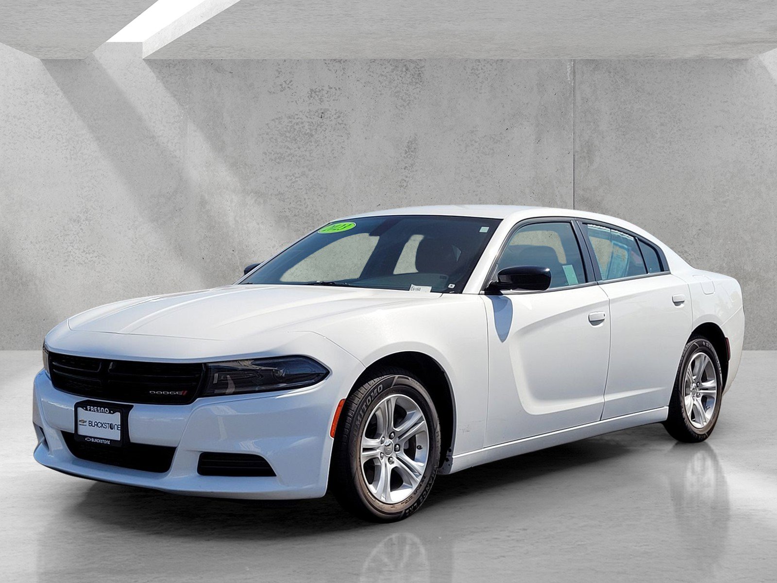 Used 2023 Dodge Charger SXT image 8