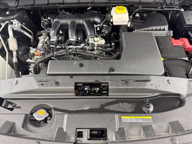Certified 2025 Nissan Pathfinder Platinum AWD/4WD image 17