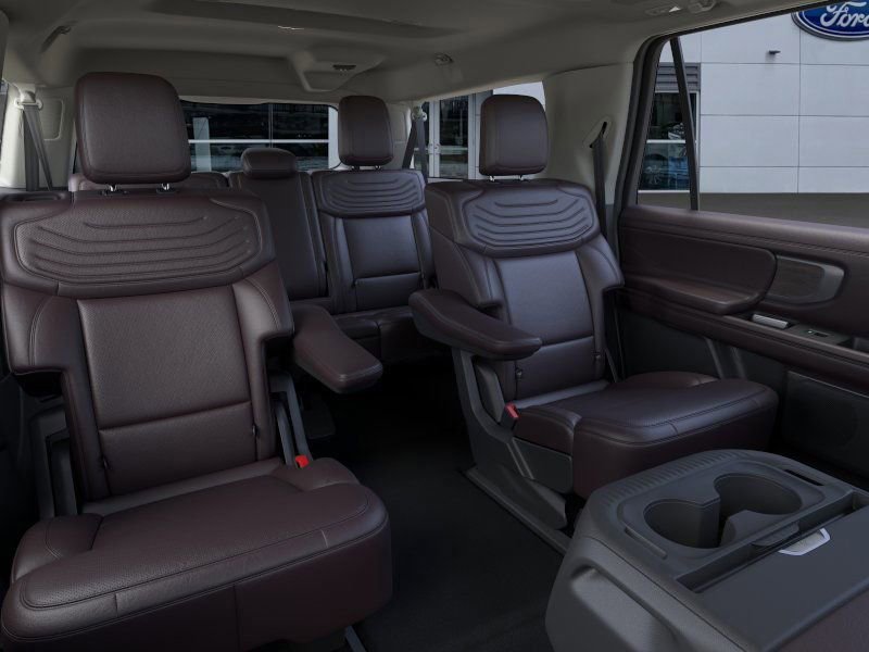 New 2026 Ford Expedition Max Platinum image 11