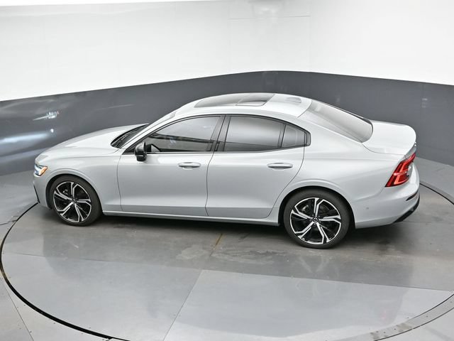 Used 2025 Volvo S60 B5 Plus FWD image 45