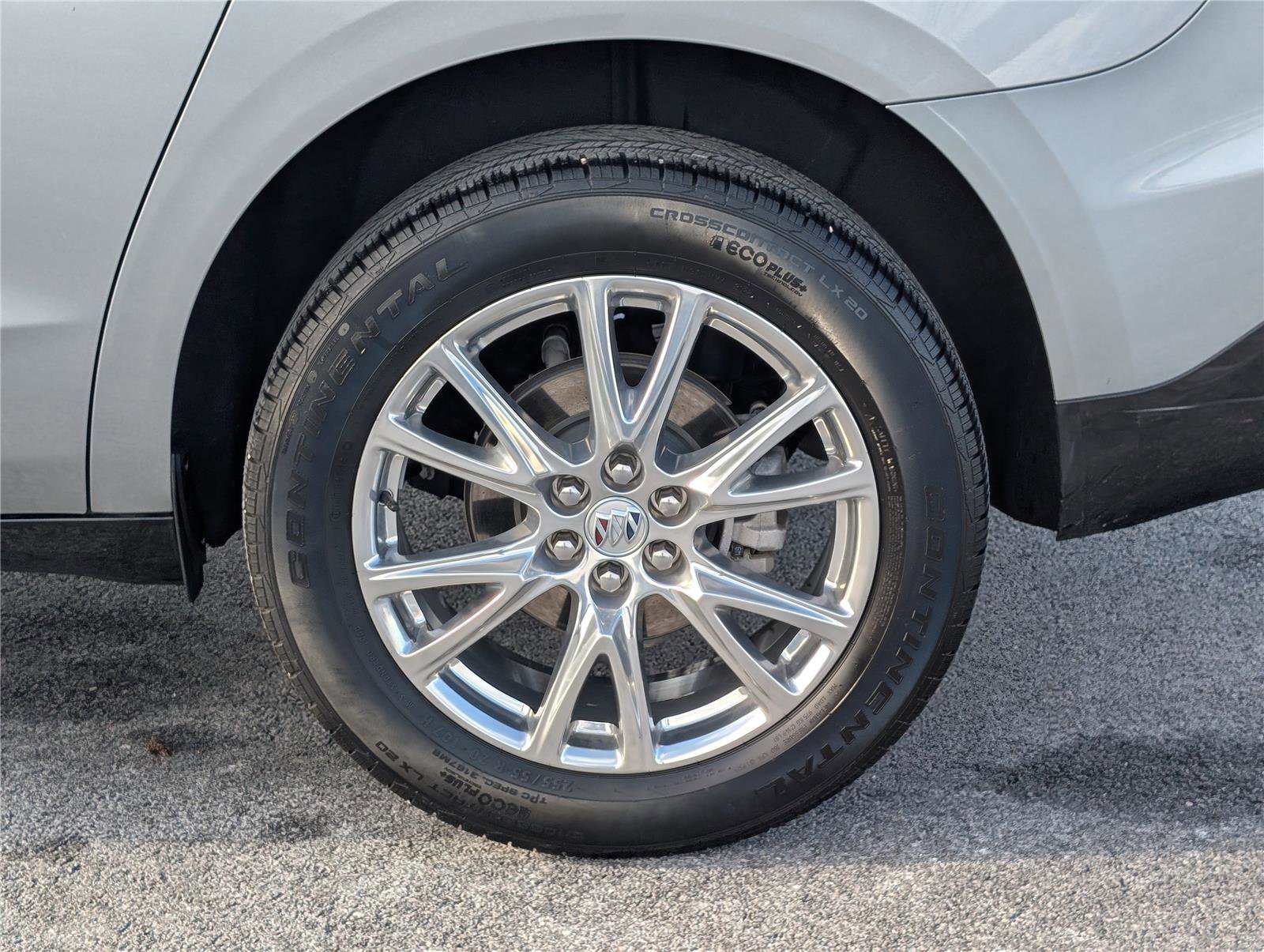 Used 2023 Buick Enclave Essence w/ Experience Buick Package image 9