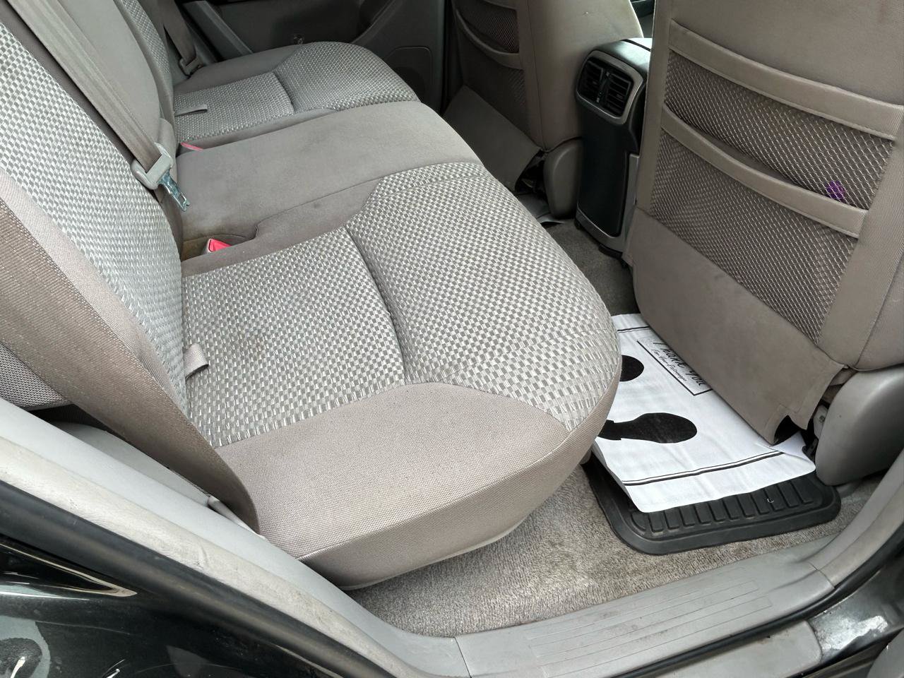 Used 2007 Toyota 4Runner SR5 AWD/4WD image 11