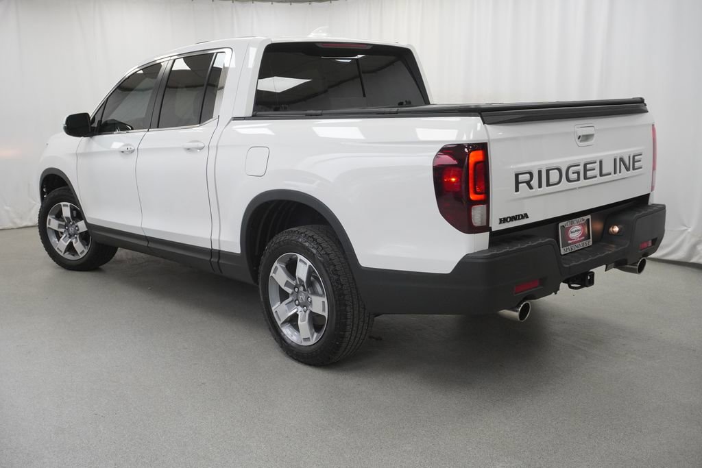 Used 2025 Honda Ridgeline RTL image 13