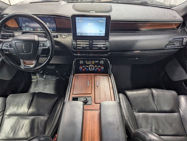 Used 2020 Lincoln Navigator Reserve w/ Equipment Group 208A Reserve image 6
