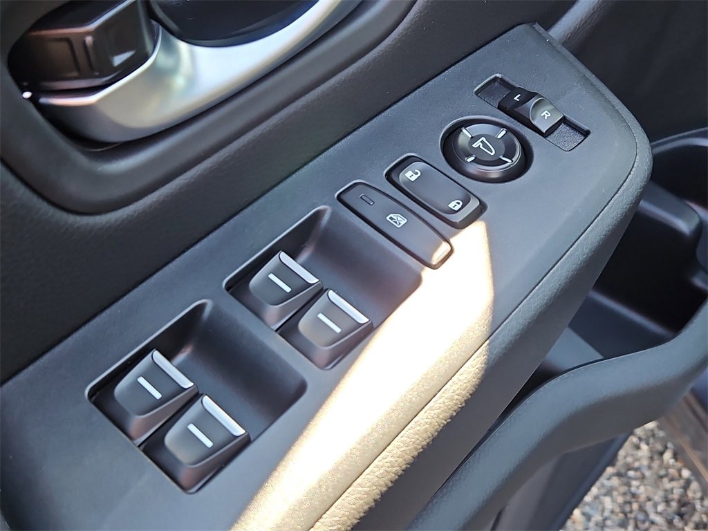 New 2025 Honda Pilot Touring image 19