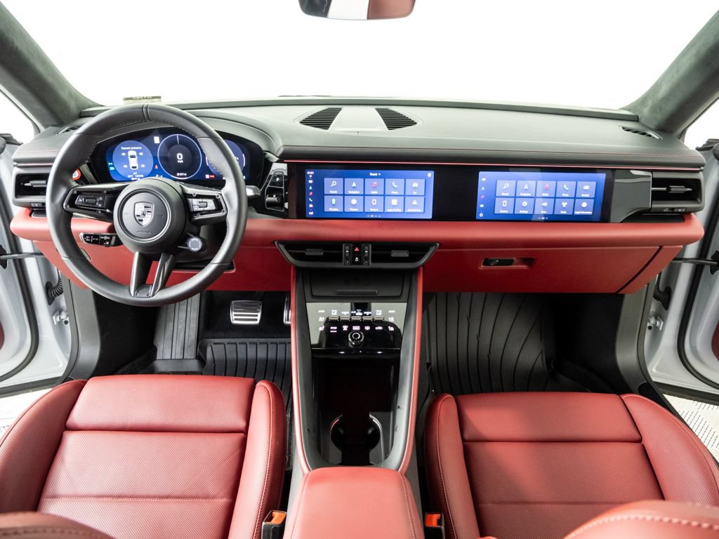Certified 2025 Porsche Macan Turbo Electric w/ Premium Package AWD/4WD image 18