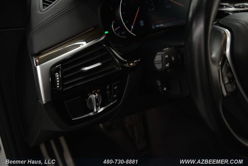 Used 2018 BMW 640i Gran Turismo xDrive AWD/4WD image 30