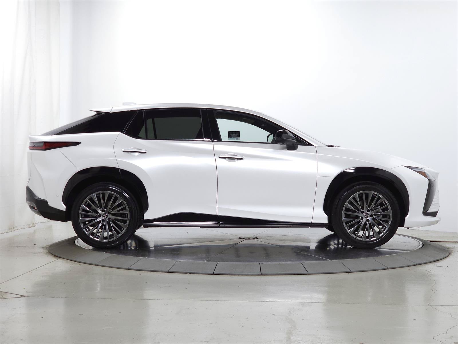 Certified 2023 Lexus RZ 450e Premium w/ Accessory Package (Z1) AWD/4WD image 9