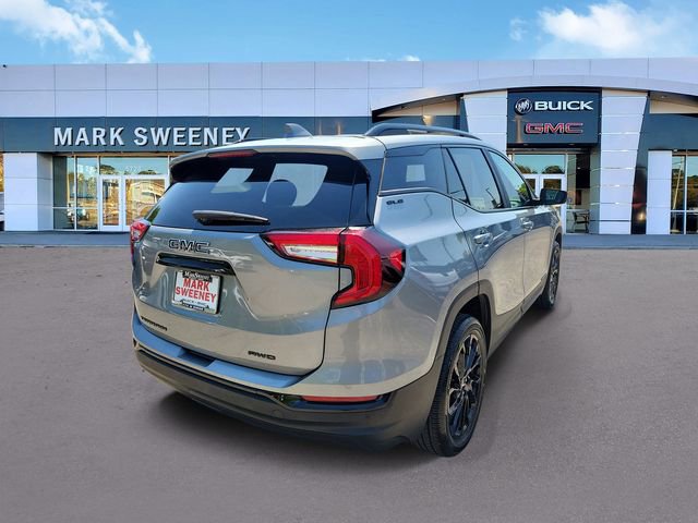 Used 2024 GMC Terrain SLE w/ Driver Convenience Package AWD/4WD image 30