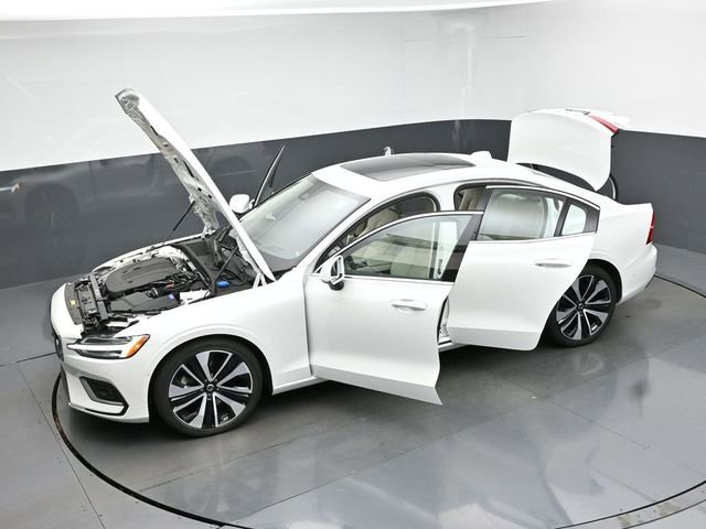 Used 2023 Volvo S60 B5 Ultimate w/ Climate Package image 50