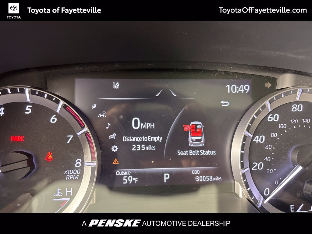 Used 2023 Toyota Highlander XLE FWD image 36