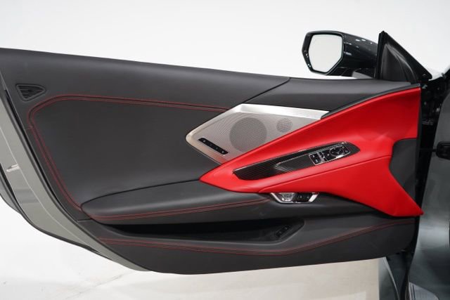 Used 2024 Chevrolet Corvette Stingray Premium Cpe w/ Z51 Performance Package image 15