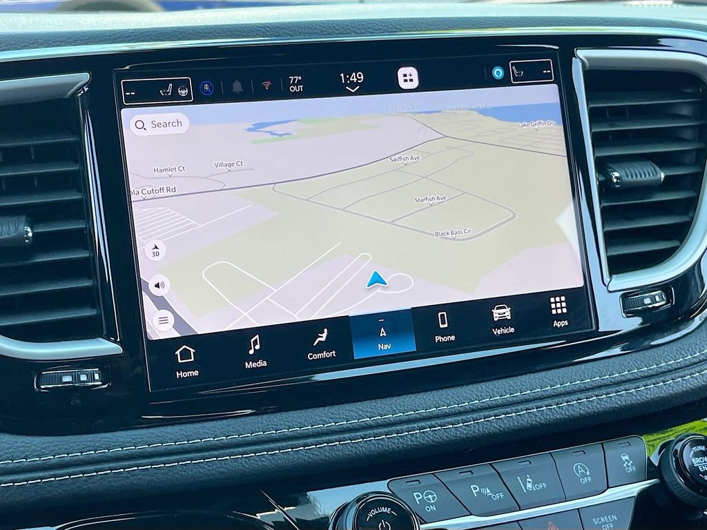 Certified 2025 Chrysler Pacifica Select w/ Uconnect Theater Family Group image 13