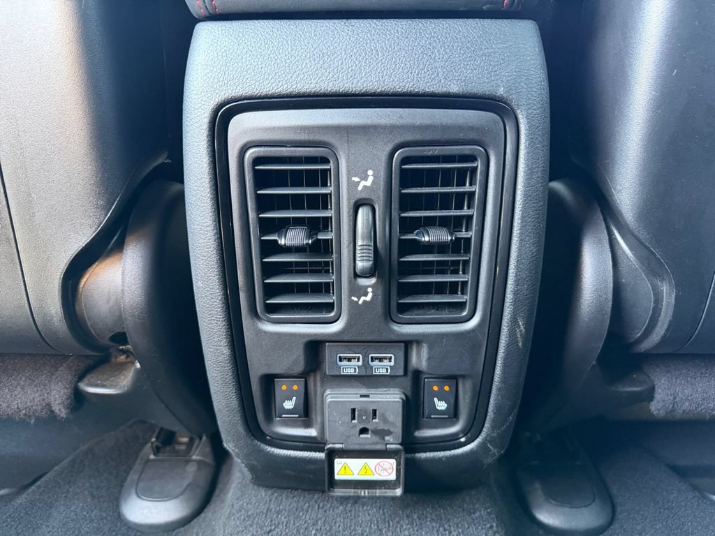 Used 2024 Dodge Durango GT AWD/4WD image 19