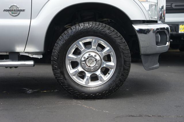 Used 2016 Ford F250 Lariat w/ Lariat Ultimate Package AWD/4WD image 4