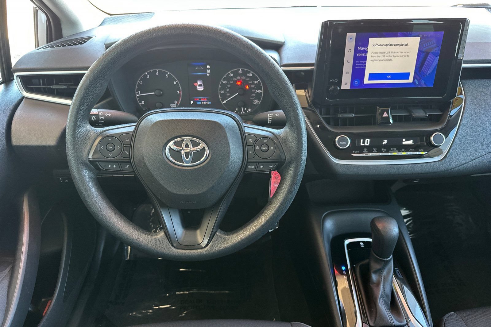 Certified 2023 Toyota Corolla LE FWD image 18