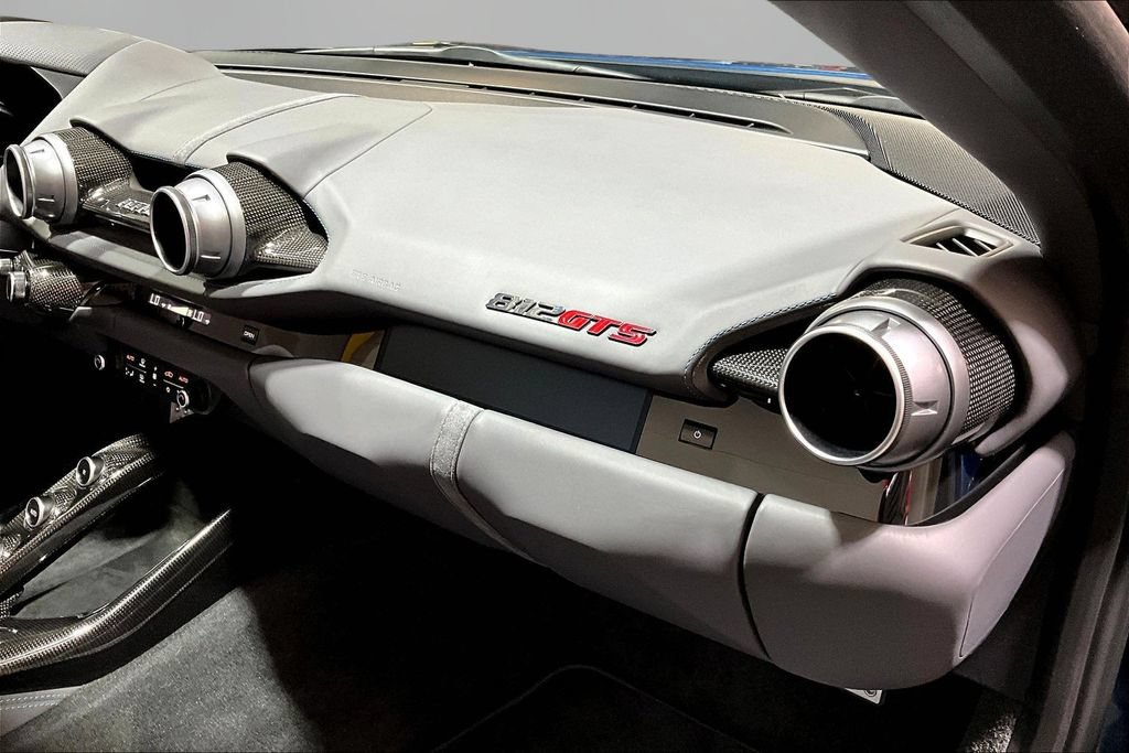 Used 2023 Ferrari 812 GTS RWD image 21