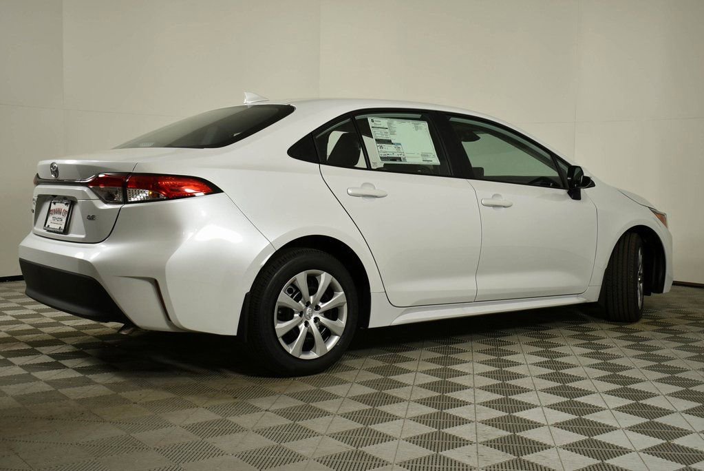 New 2026 Toyota Corolla LE image 5