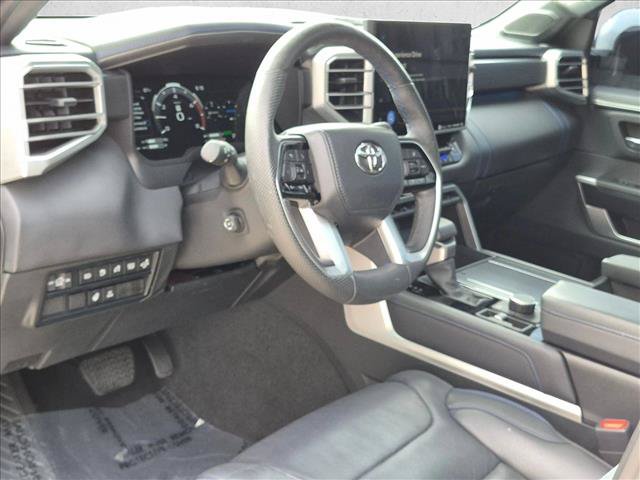 Used 2023 Toyota Tundra Platinum AWD/4WD image 9