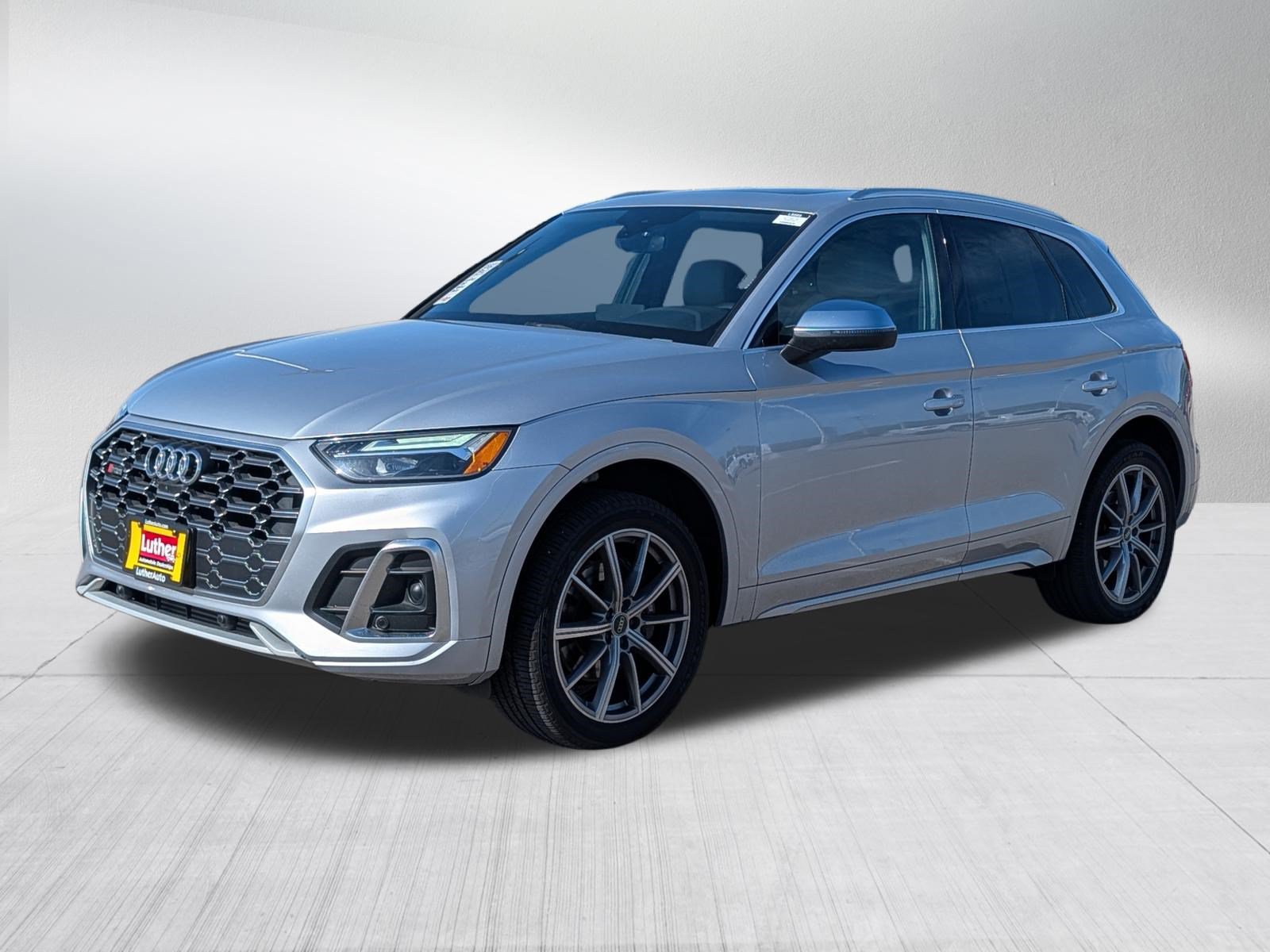 Used 2022 Audi SQ5 Premium Plus AWD/4WD image 3