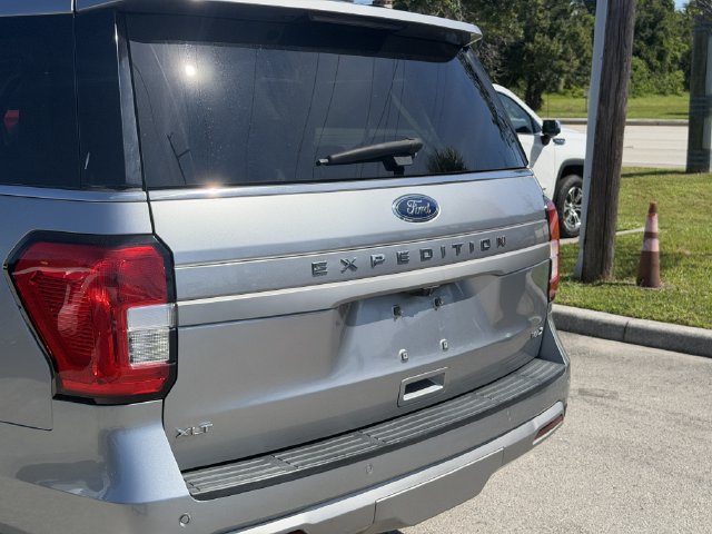 Used 2024 Ford Expedition Max XLT RWD image 10