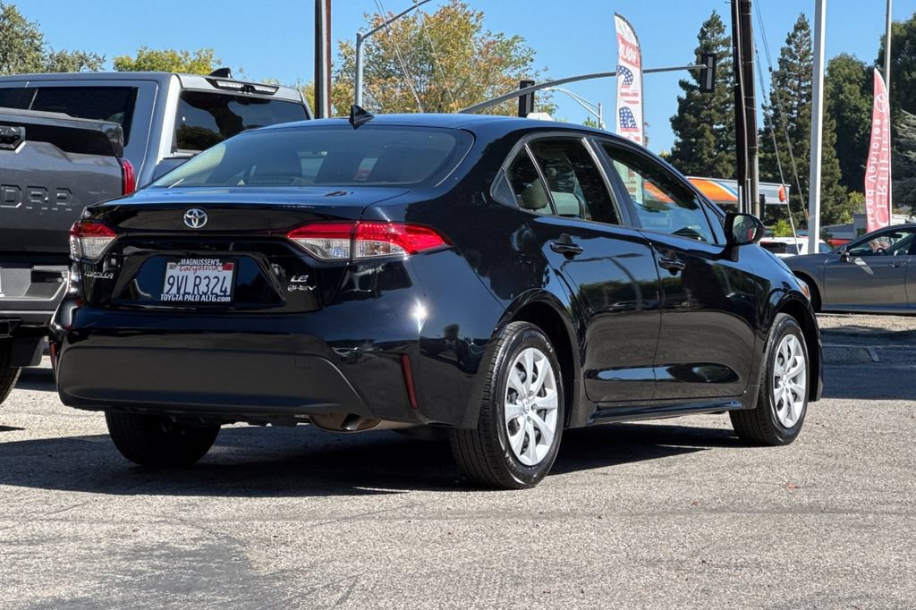 Certified 2025 Toyota Corolla LE w/ Carpet Mat Package (TMS) FWD image 3