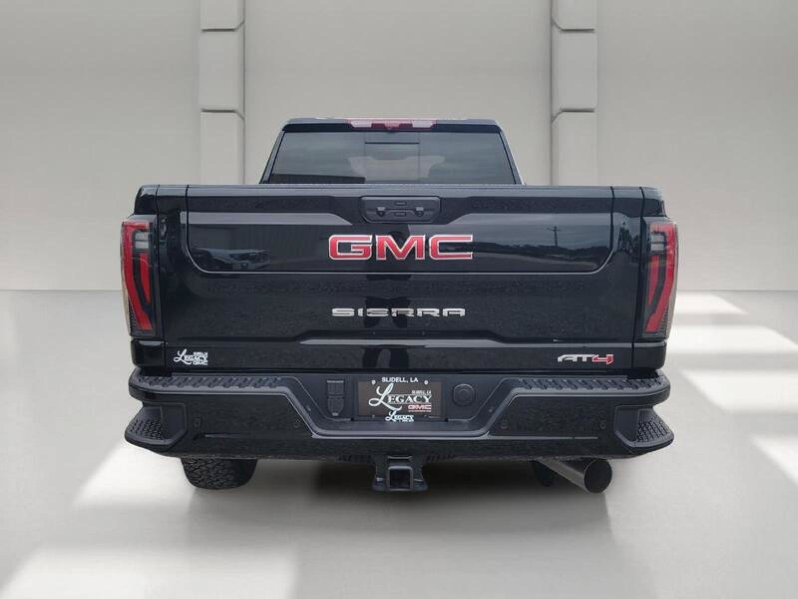 New 2026 GMC Sierra 2500 AT4 w/ AT4 Premium Plus Package AWD/4WD image 5