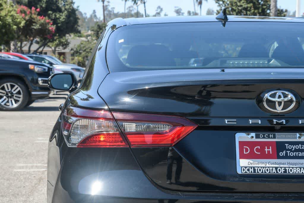 Used 2023 Toyota Camry LE FWD image 6