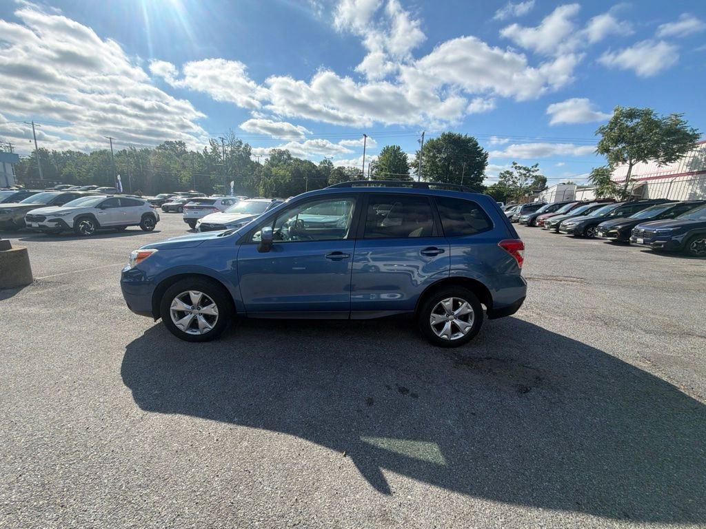 Used 2015 Subaru Forester 2.5i Premium w/ All-Weather Package AWD/4WD image 5