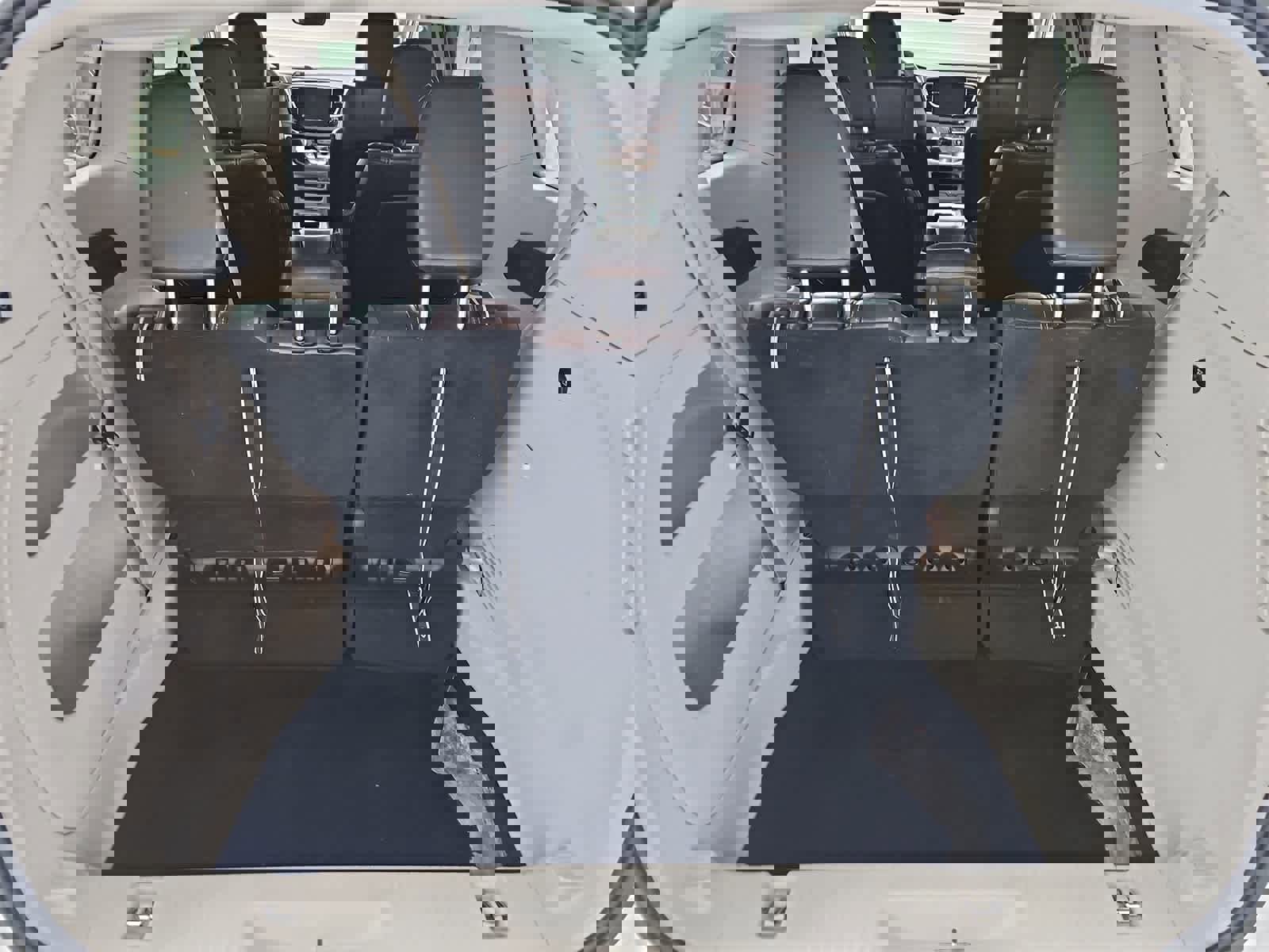 Used 2024 Chrysler Pacifica Touring-L image 34