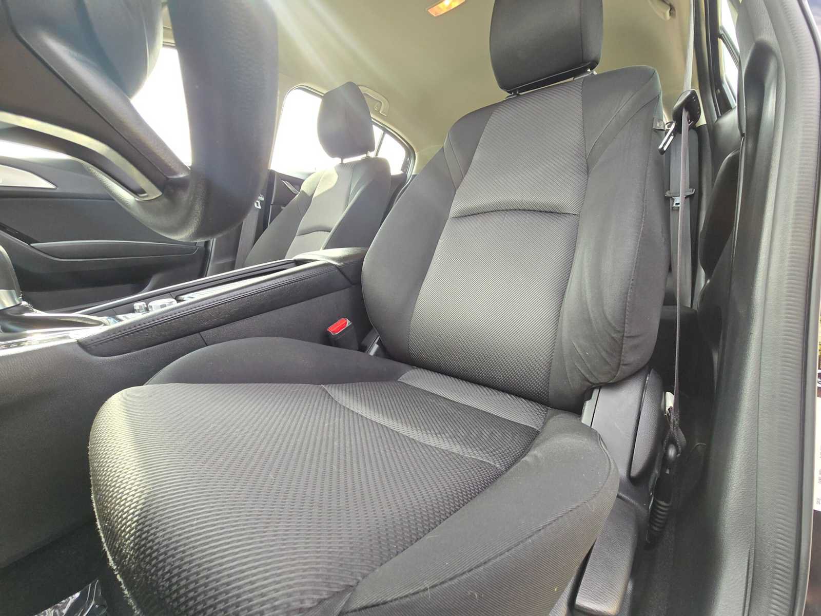 Used 2017 MAZDA MAZDA3 Sport FWD image 22
