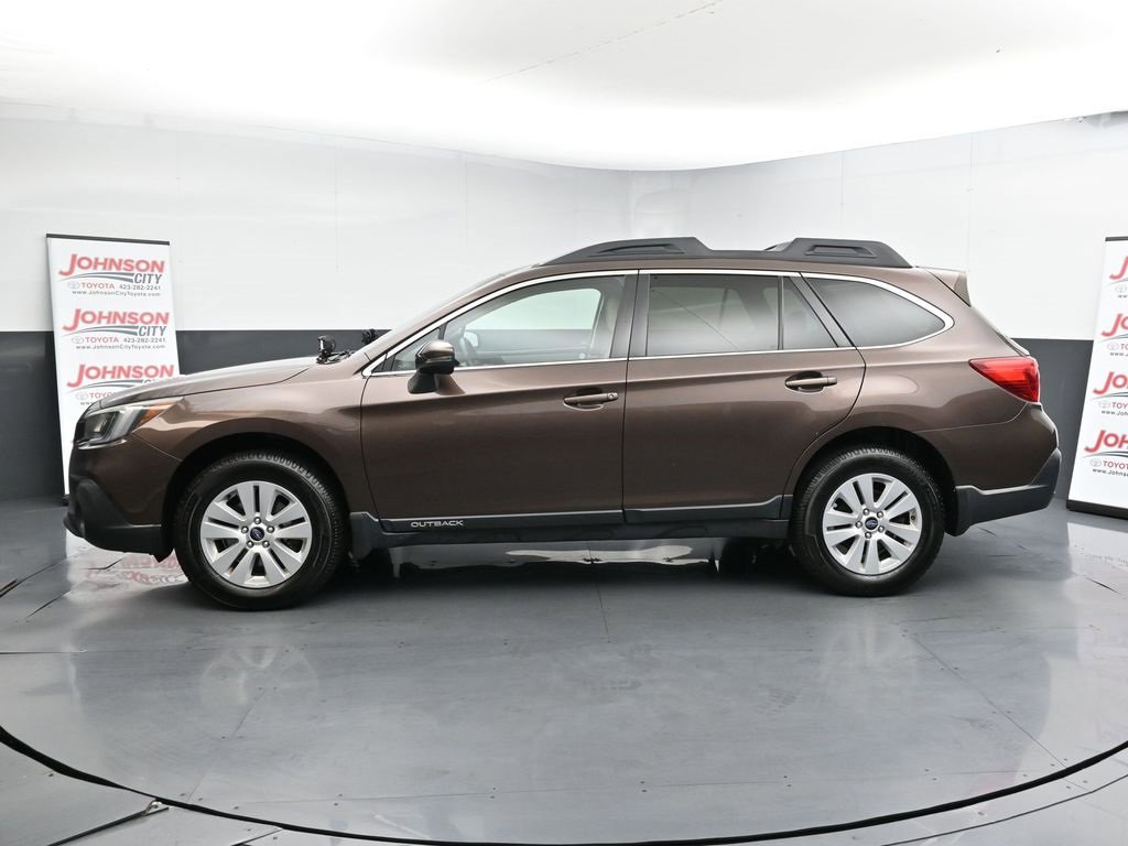 Used 2019 Subaru Outback 2.5i Premium image 5