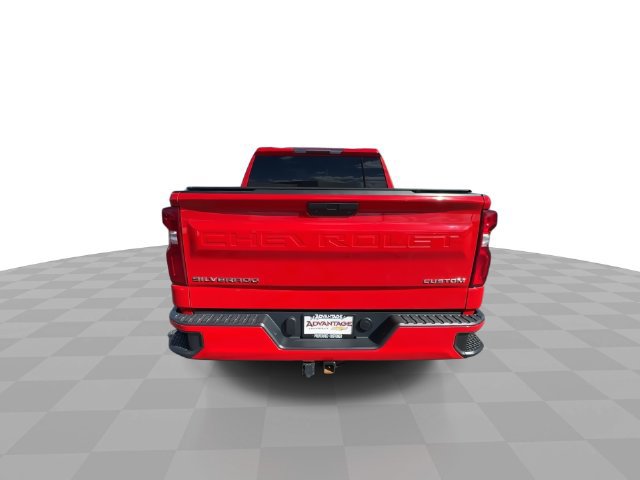Used 2019 Chevrolet Silverado 1500 Custom w/ Custom Convenience Package AWD/4WD image 7